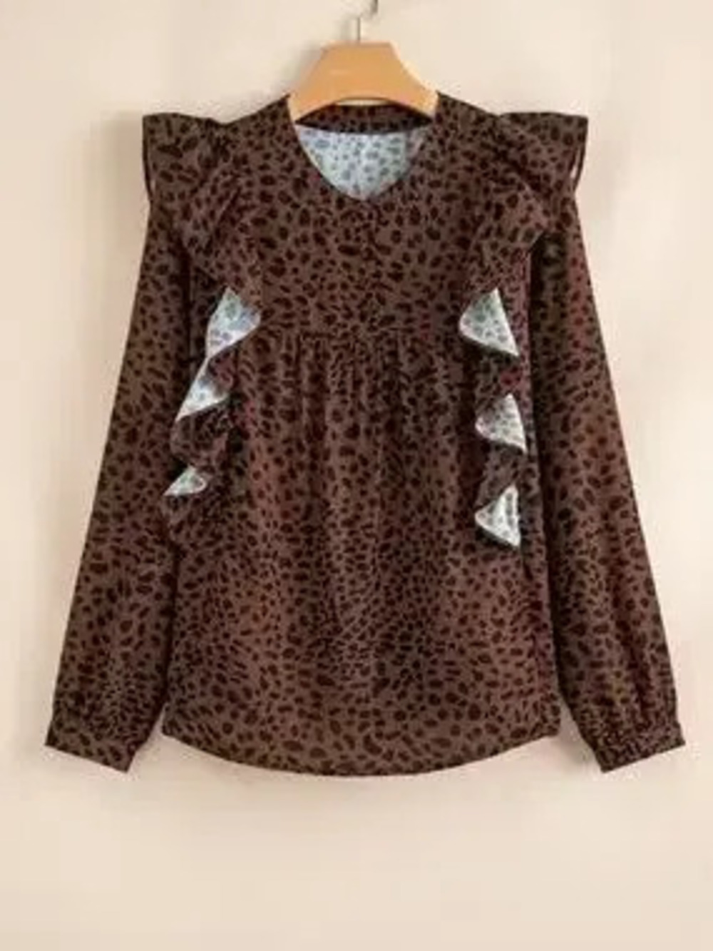 Leopard Print Ruffled Puff Sleeve Blouse - Picture 2 of 8